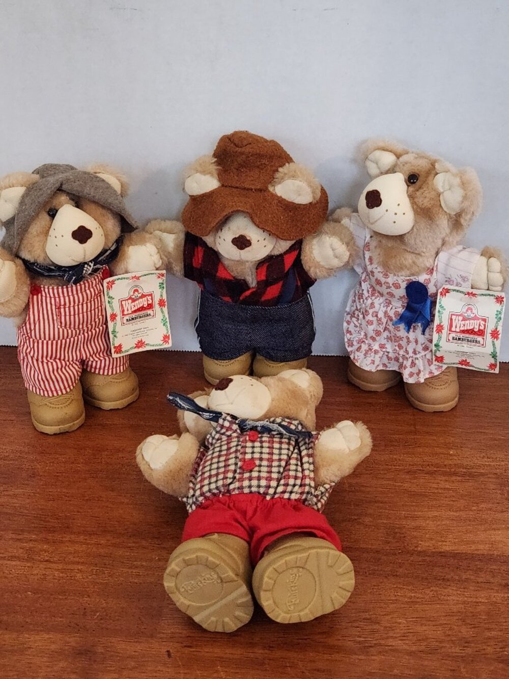 Vintage 1986 Wendy’s Furskins Bears Set of 4 Country Bears Plush Set 7.5 Inch T2